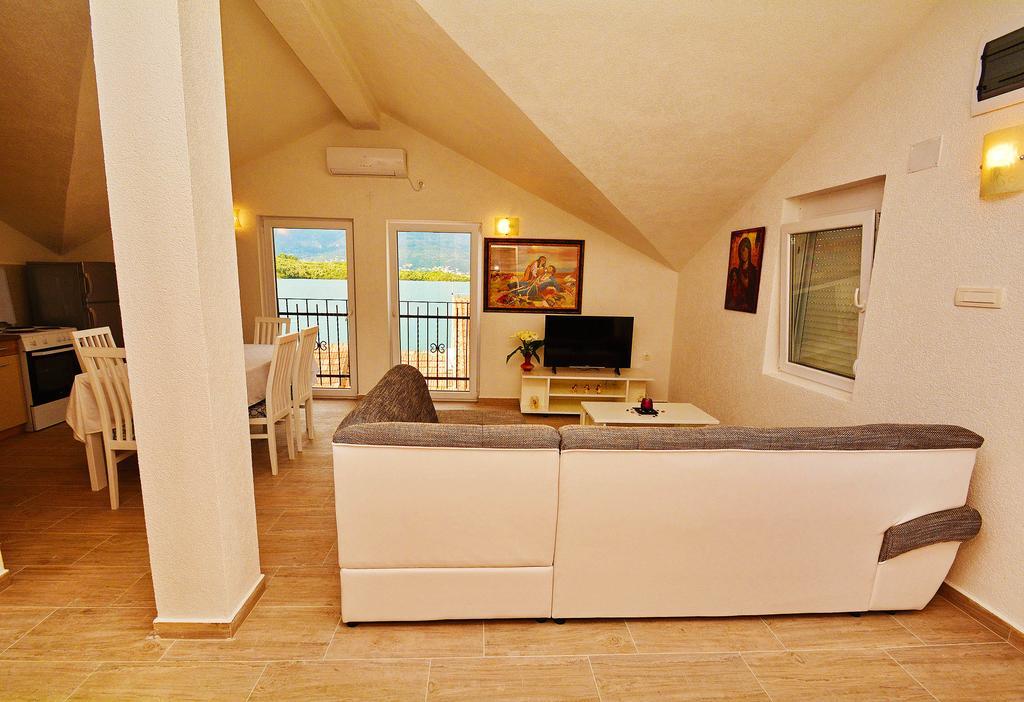 Apartments Bella Di Boka Тиват Екстер'єр фото