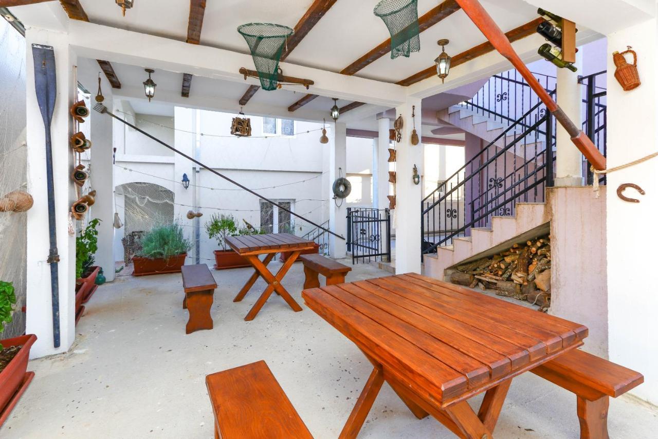 Apartments Bella Di Boka Тиват Екстер'єр фото