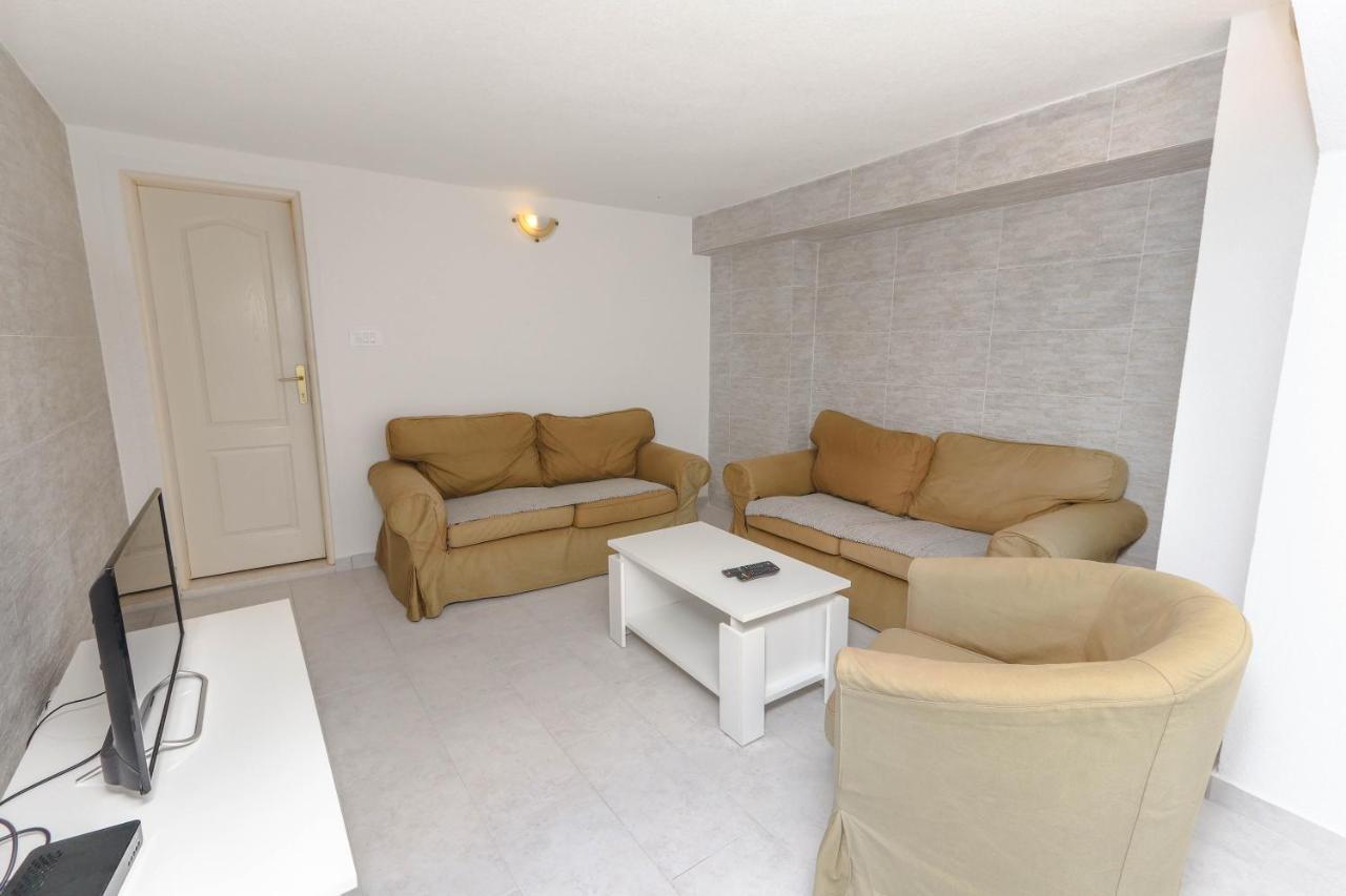 Apartments Bella Di Boka Тиват Екстер'єр фото