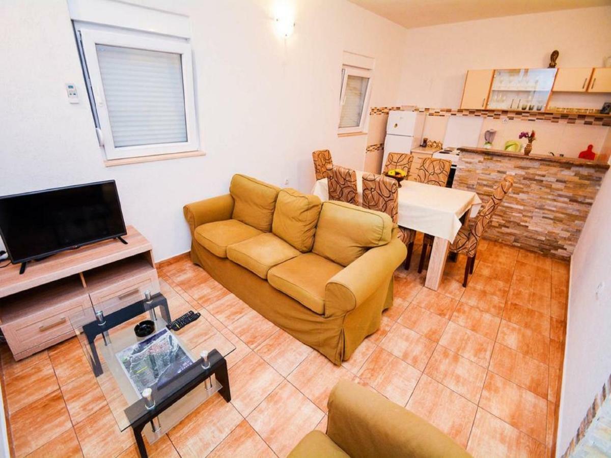 Apartments Bella Di Boka Тиват Екстер'єр фото